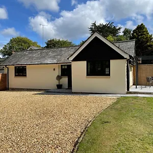 Springfield - Adorable New Forest 1-bedroom Ringwood